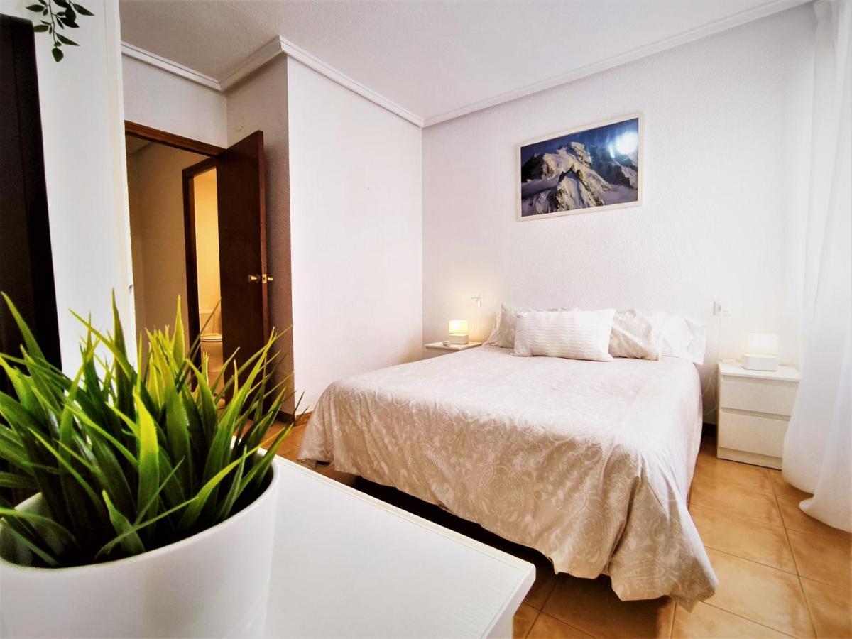 דירות Bonita Casa Al Lado De La Playa En סנטה פולה מראה חיצוני תמונה