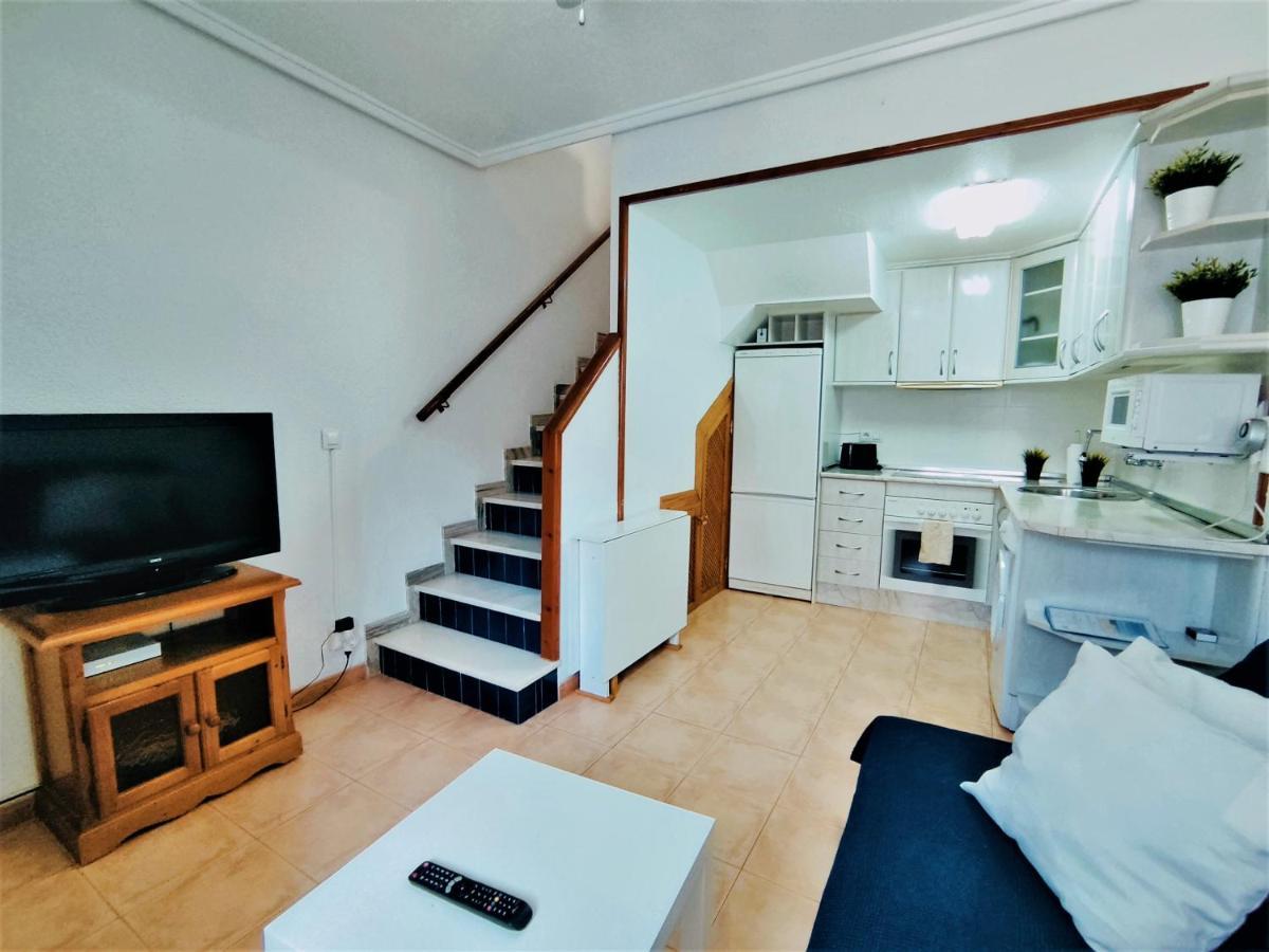 דירות Bonita Casa Al Lado De La Playa En סנטה פולה מראה חיצוני תמונה
