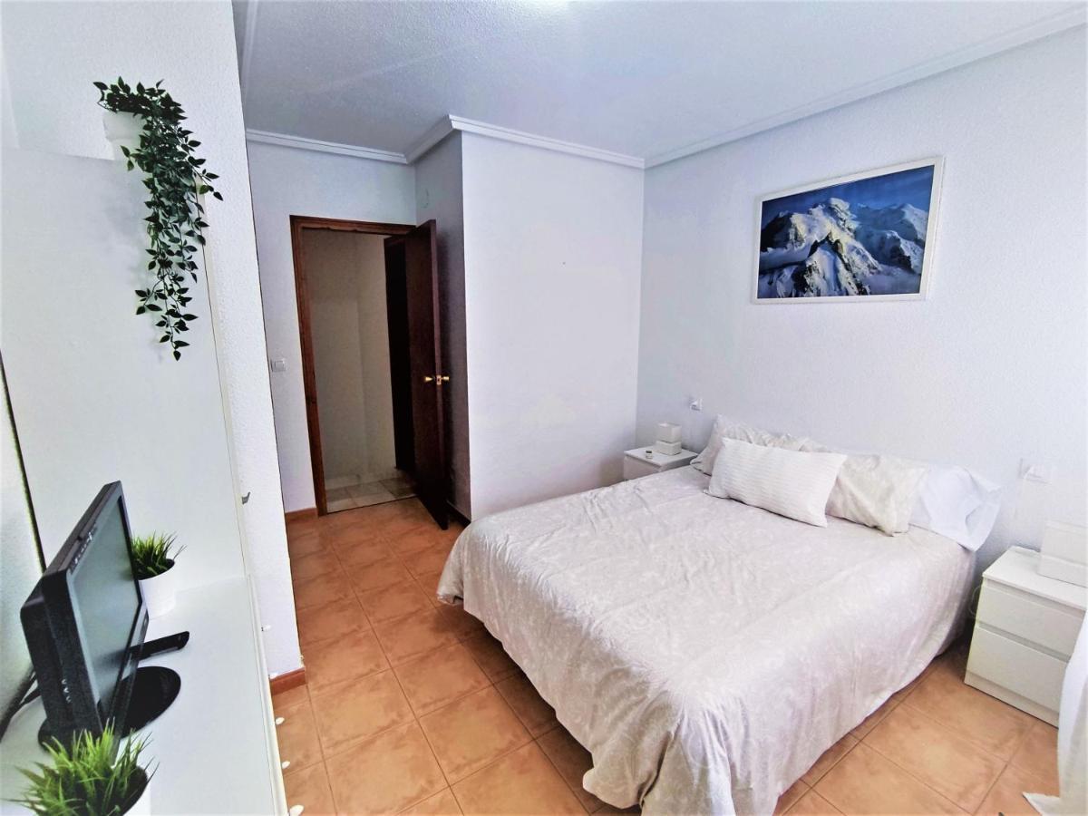 דירות Bonita Casa Al Lado De La Playa En סנטה פולה מראה חיצוני תמונה