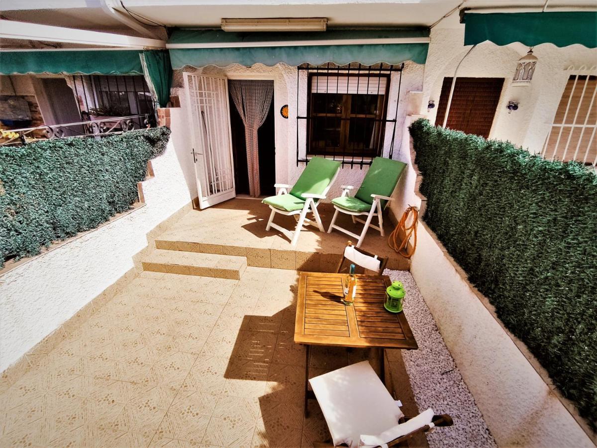 דירות Bonita Casa Al Lado De La Playa En סנטה פולה מראה חיצוני תמונה