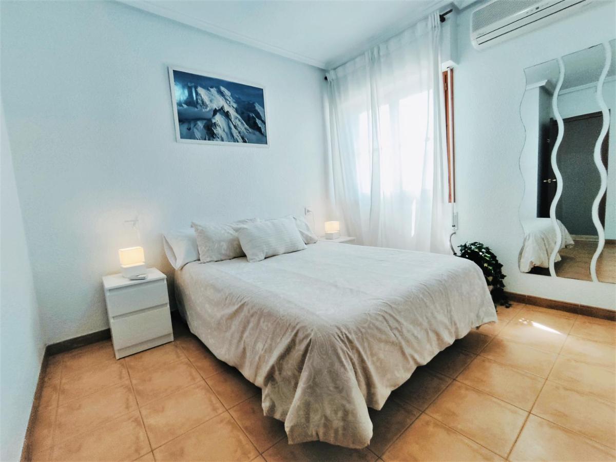 דירות Bonita Casa Al Lado De La Playa En סנטה פולה מראה חיצוני תמונה